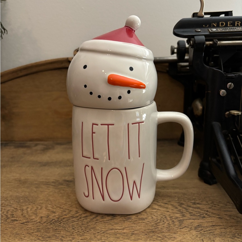 Rae Dunn Christmas Let It Snow Snowman Topper Mug